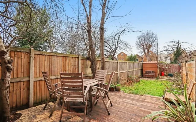 LH-Norbiton Avenue 4