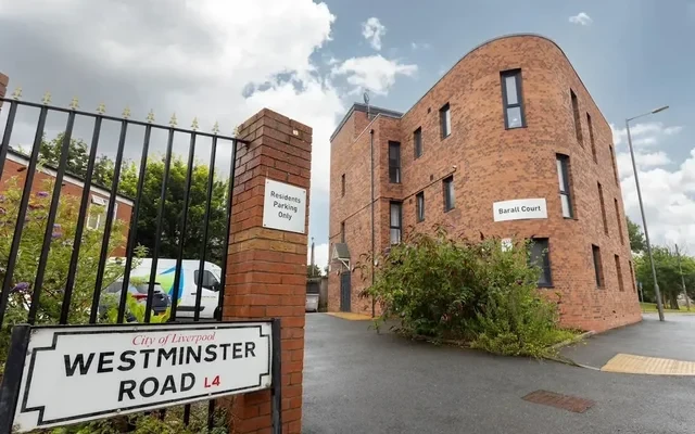 Apartment near Anfield Free Parking 0