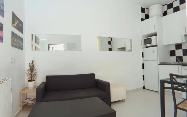 Apartment Calle Rodrigo Uhagon 4