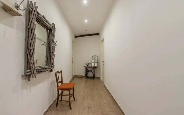 Casa Borsa con balcone 2