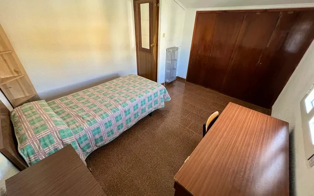 Avenida San Juan Bosco Zaragoza 50009 Spain 3