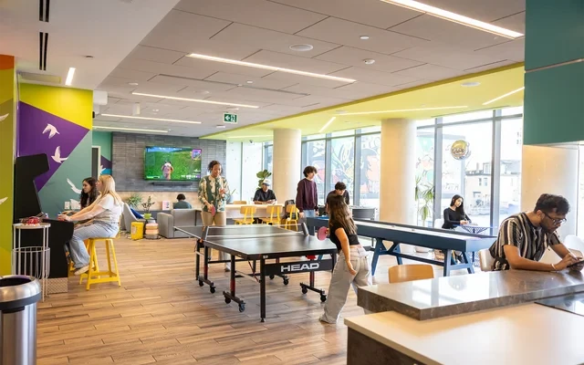HOEM on Jarvis - Toronto student accommodation - Table Tennis