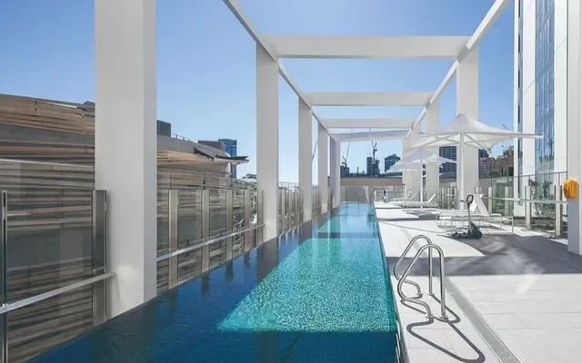 81 Harbour St - chỗ ở sinh viên tại Sydney - Bể bơi