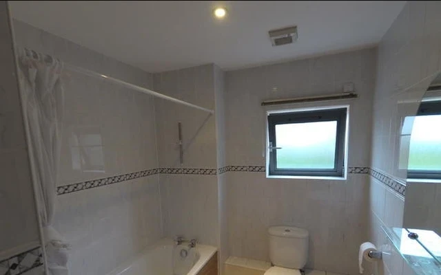 HL-Bournbrook Court 2