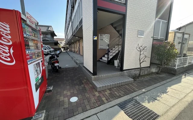 レオパレス秀 4