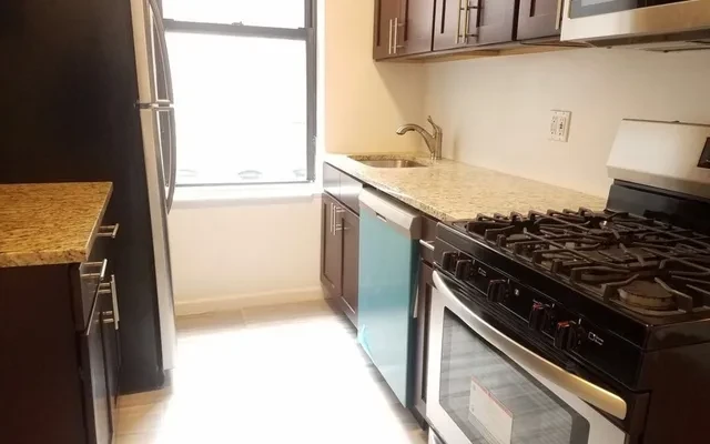 515 W 111th street 3