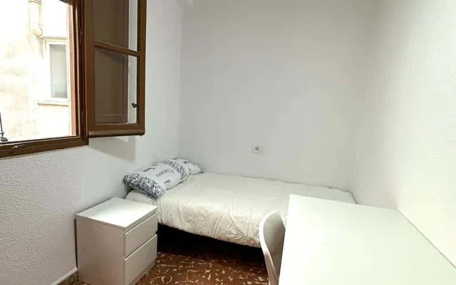 CALLE MANUEL BELLIDO 24, 4ºD 0