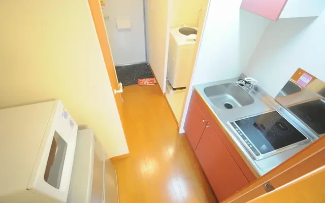 Leopalace A&K Sakashita 4