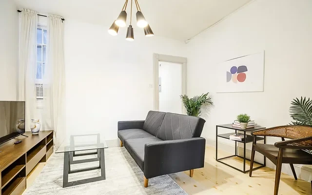 336 West 47th Street 3