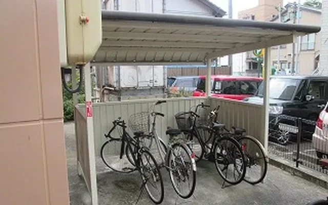 レオパレスグリーンフォレスト 1