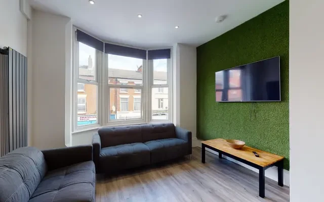 Entire Place·6B3B···Alfreton Road 0