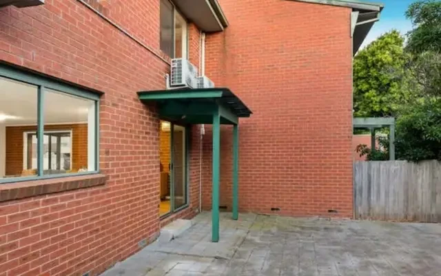 18 Bettina Street - Melbourne student accommodation