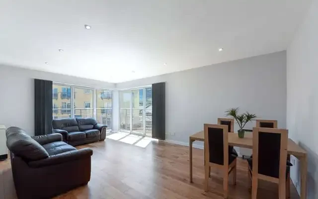 Garland Court 0
