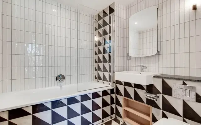 Wembley Park Blvd 10936# 4