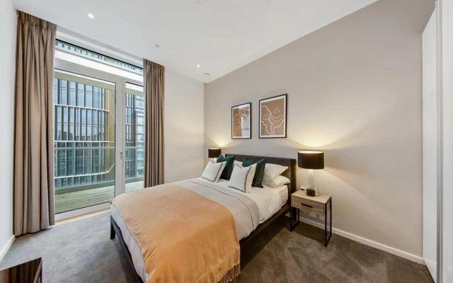 LH-East Village — Amelia Mansions - London student accommodation