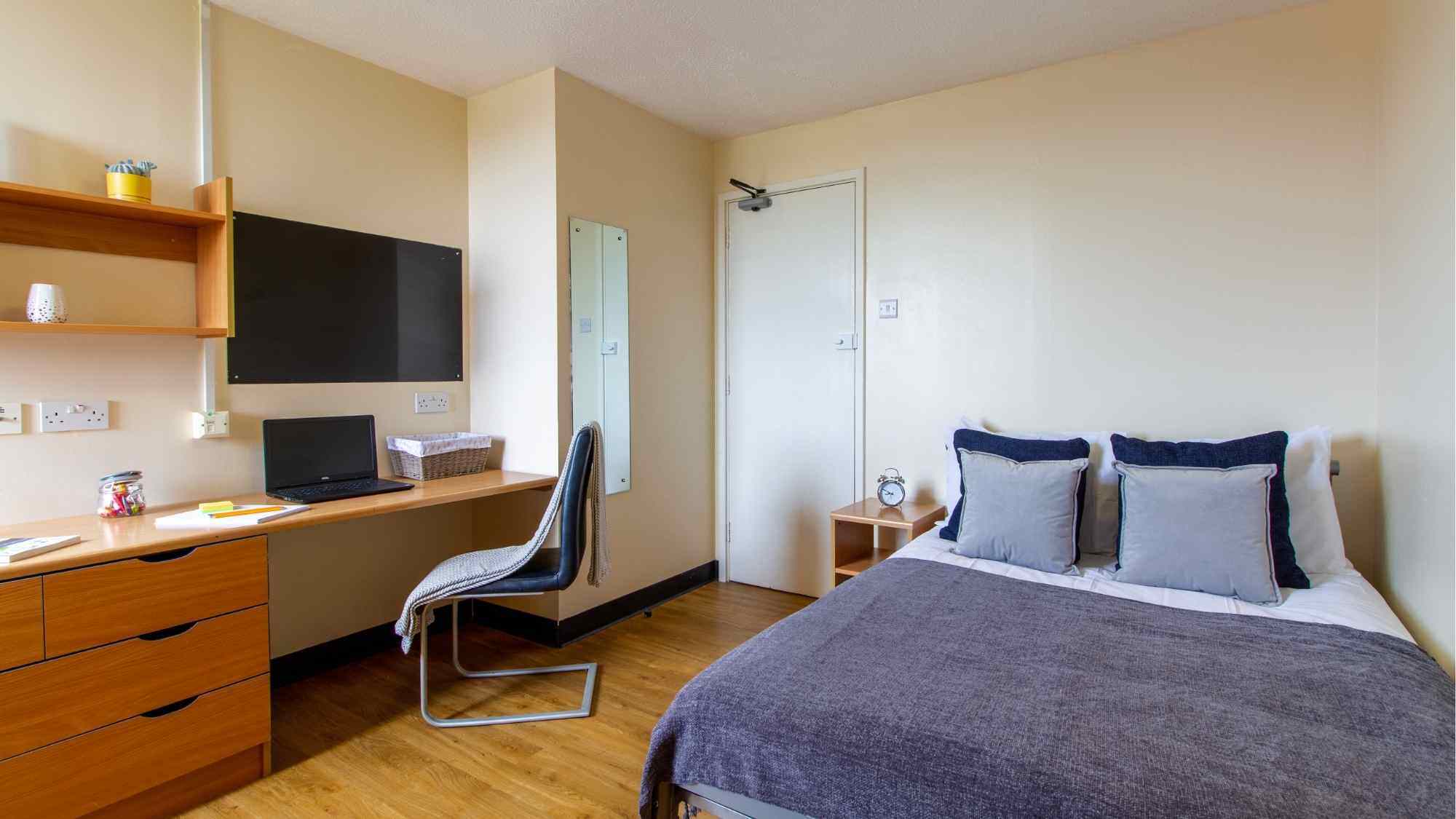 uhomes.com | Student Accommodation, Housing, Flats, Apartments for Rent