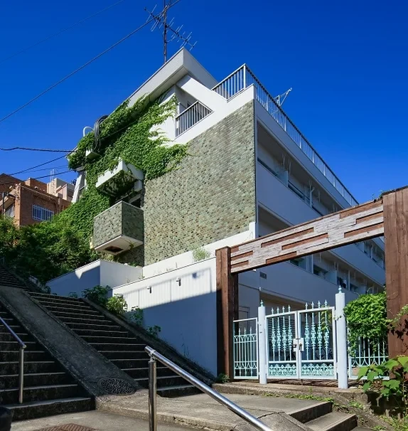 Simple Share180° Higashiyama Park