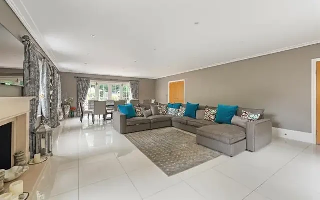 Burwood Road, Hersham, Walton-On-Thames, KT12 4AL 2