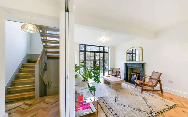 Victorian Grove, London, N16 8EN 2