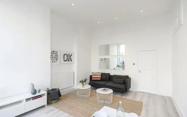 Nottingham Place, Marylebone, London, W1U 5NN 4