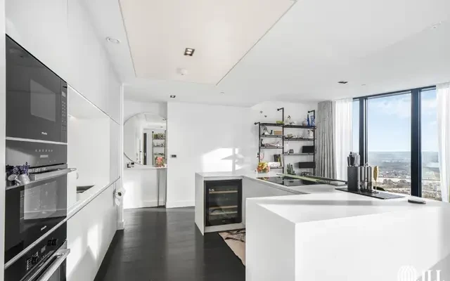 Amory Tower, London E14 4