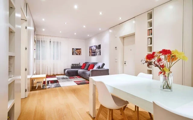 Appartamento di 116 m² in Via Giovanni Montemartini, Milano (MI) 4