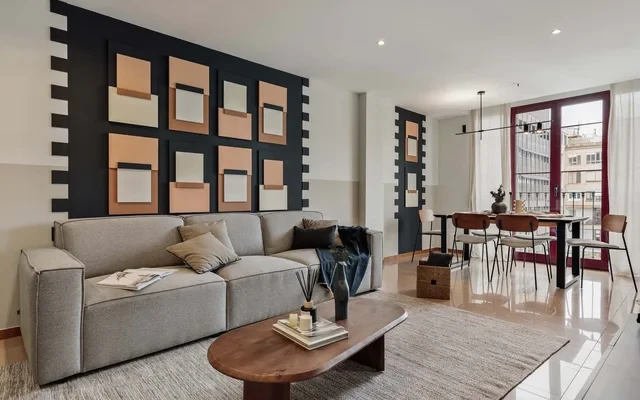 Kabatas - 3 bedrooms and patio in Eixample Dreta 0