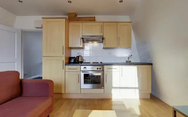 LH-Finborough Road 3