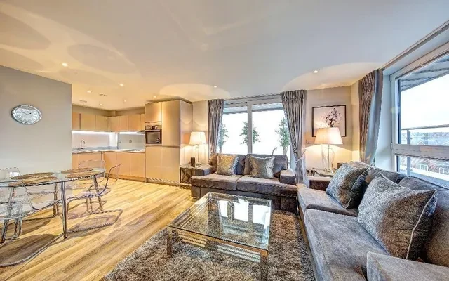 LH-Mulholland House - London student accommodation