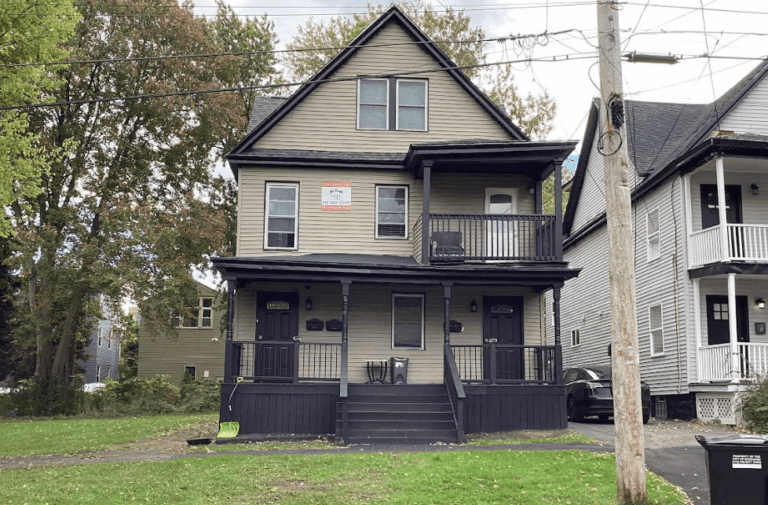104 Ashworth Pl Apartment 2