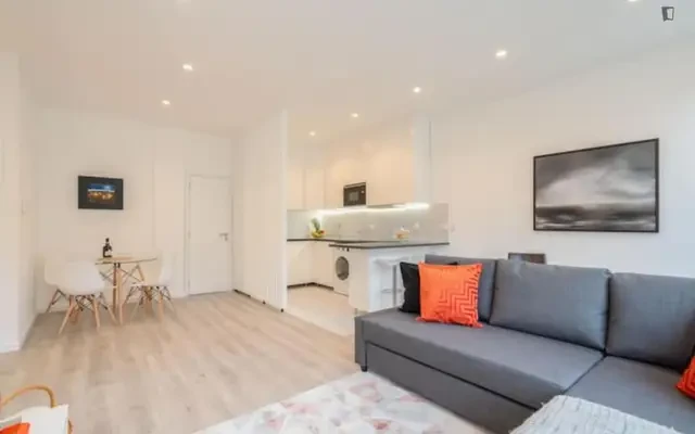 apartment near Avenida da República - ที่พักนักศึกษาในมาทอสซิญญอส