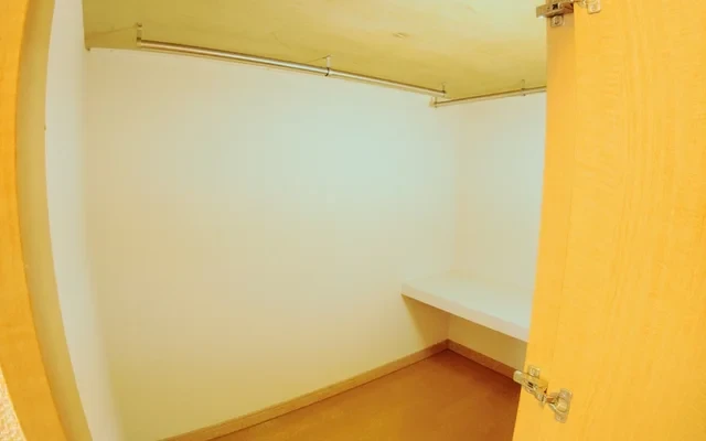 レオパレスクリフ柳都 - Niigata student accommodation - 106号房间(带独立厨房)
