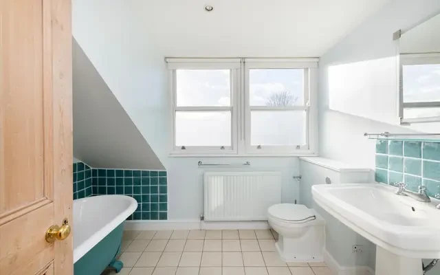 Denning Road, London, NW3 1ST 2