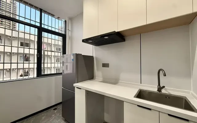Jinqiao Apartments - Zhuhai student accommodation - Building A - Room 526