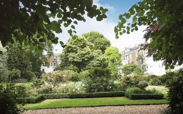 Bolton Gardens, South Kensington, London, SW5 0AQ 4