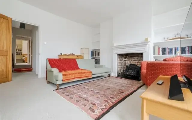 Colebrooke Row, London, N1 8AF 2