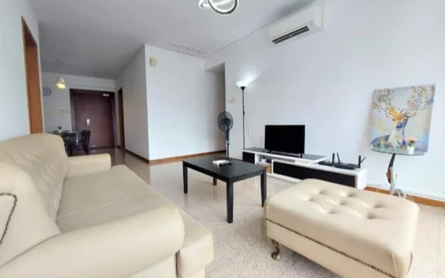 Queens condo 2
