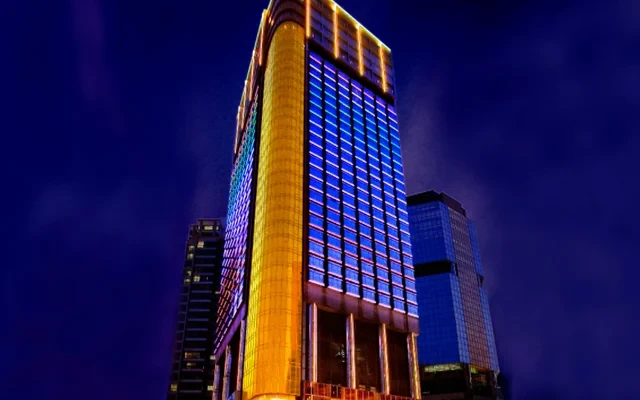 Regal Oriental Hotel 1