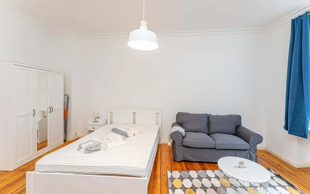 Studio Apartment 2