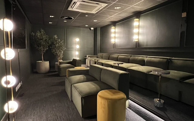 Student Castle Reading 2