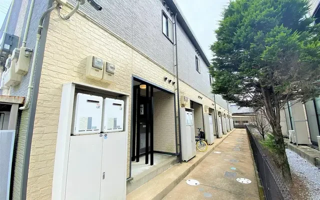 レオパレス大宮 4