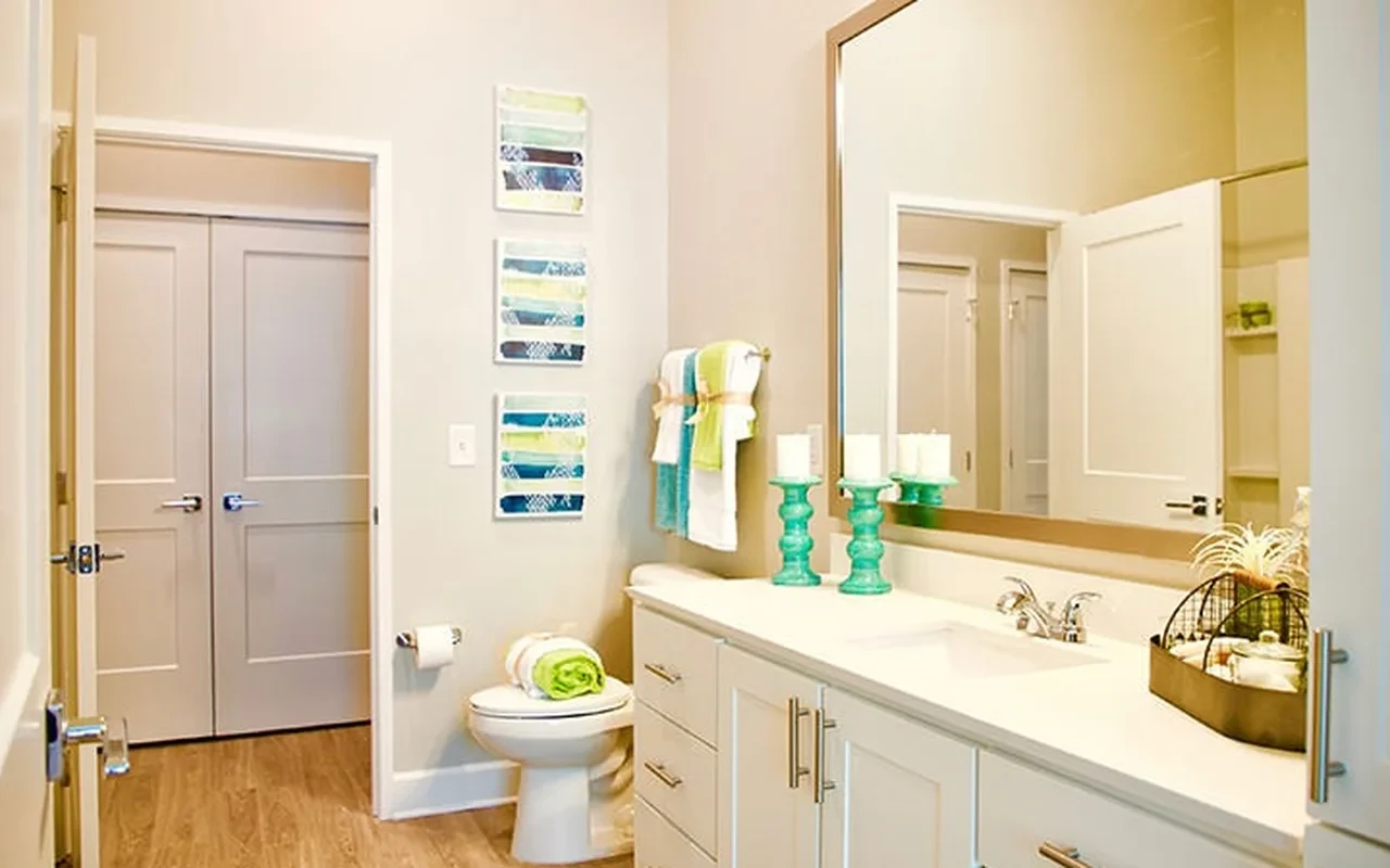 Park and Broad - Boutique Apartments 7