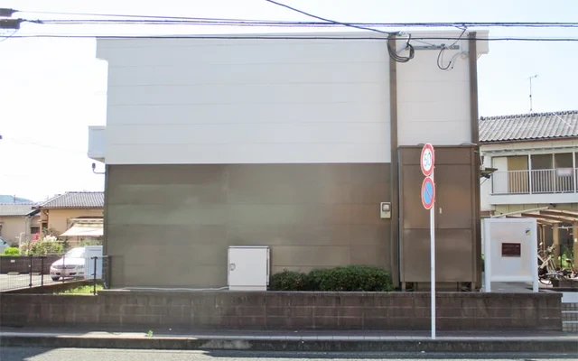 レオパレス薬師堂 0