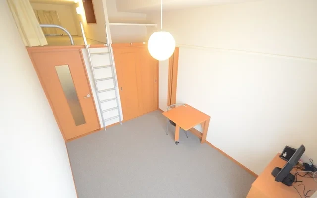 レオパレスベイラ　ド　ヒウ 206号室 1