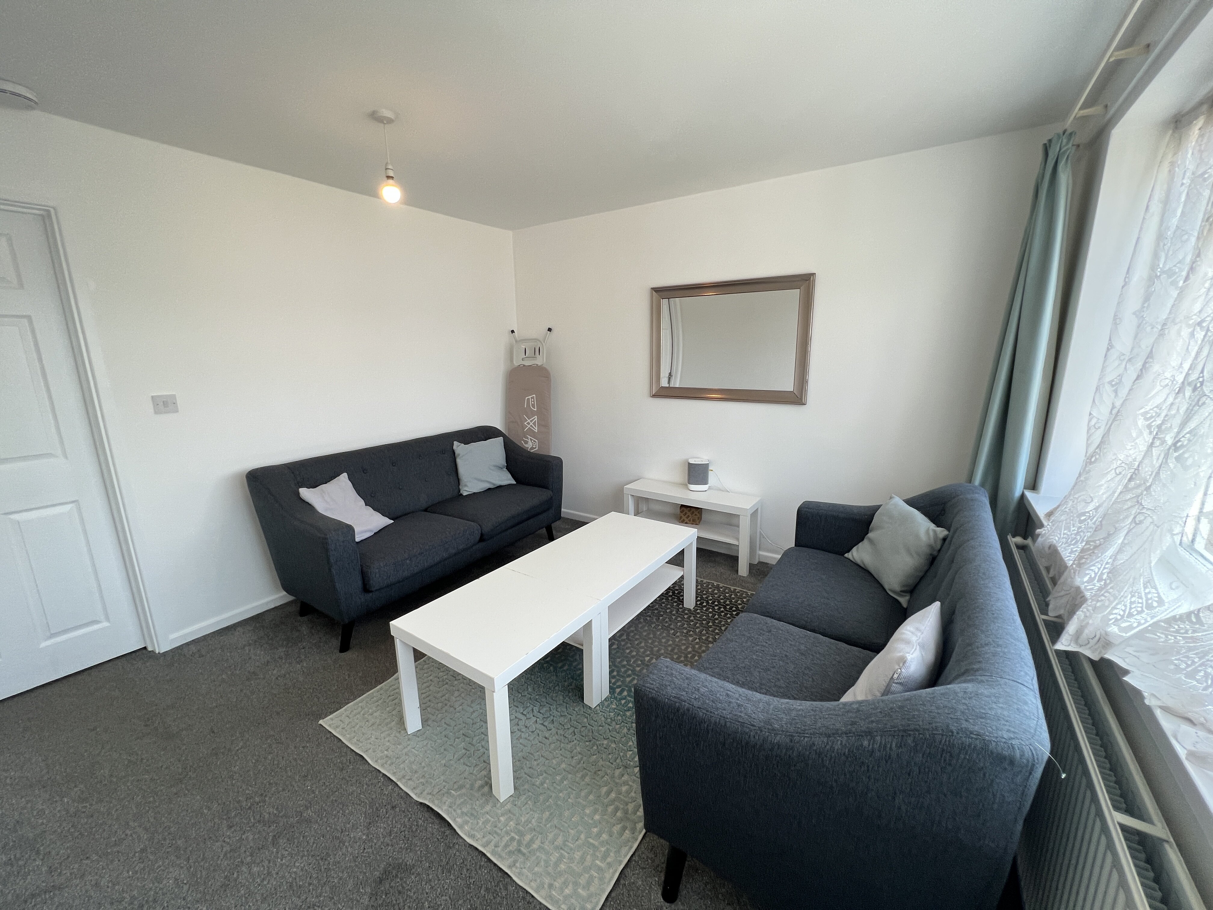 103 De Montfort Way 3