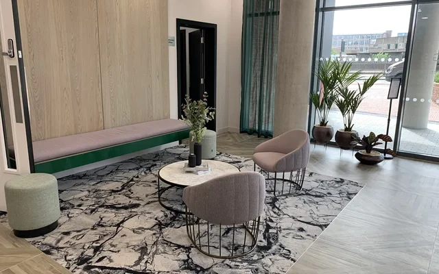 HL-River Apartments 1