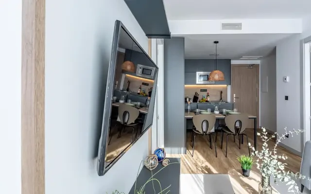 apartment near Calle Beatriz Galindo 4