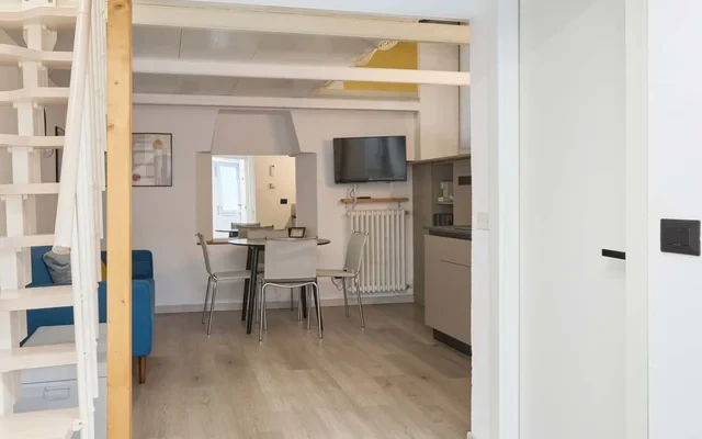 Apartment in Via Federico Confalonieri, Milano for 38 m² 0