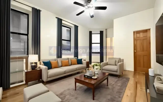 3133 Broadway 3