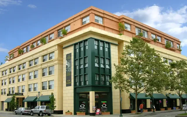 1010 Pacific Apartments 2